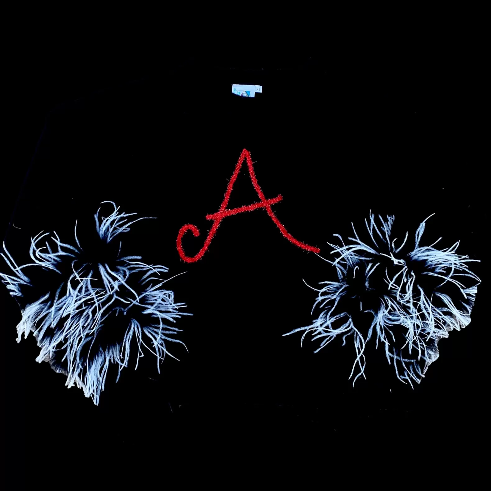 Queen of Sparkles Sweaters<A Feather Sleeve Sweater Black/Red