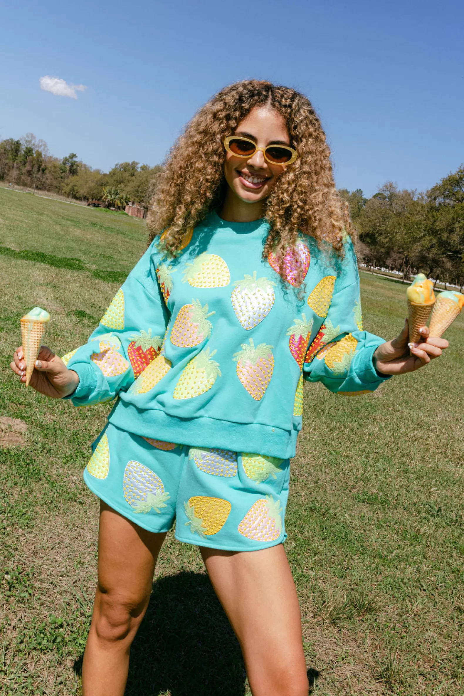 Queen of Sparkles Shorts | Sets<Scattered Strawberry Short Aqua