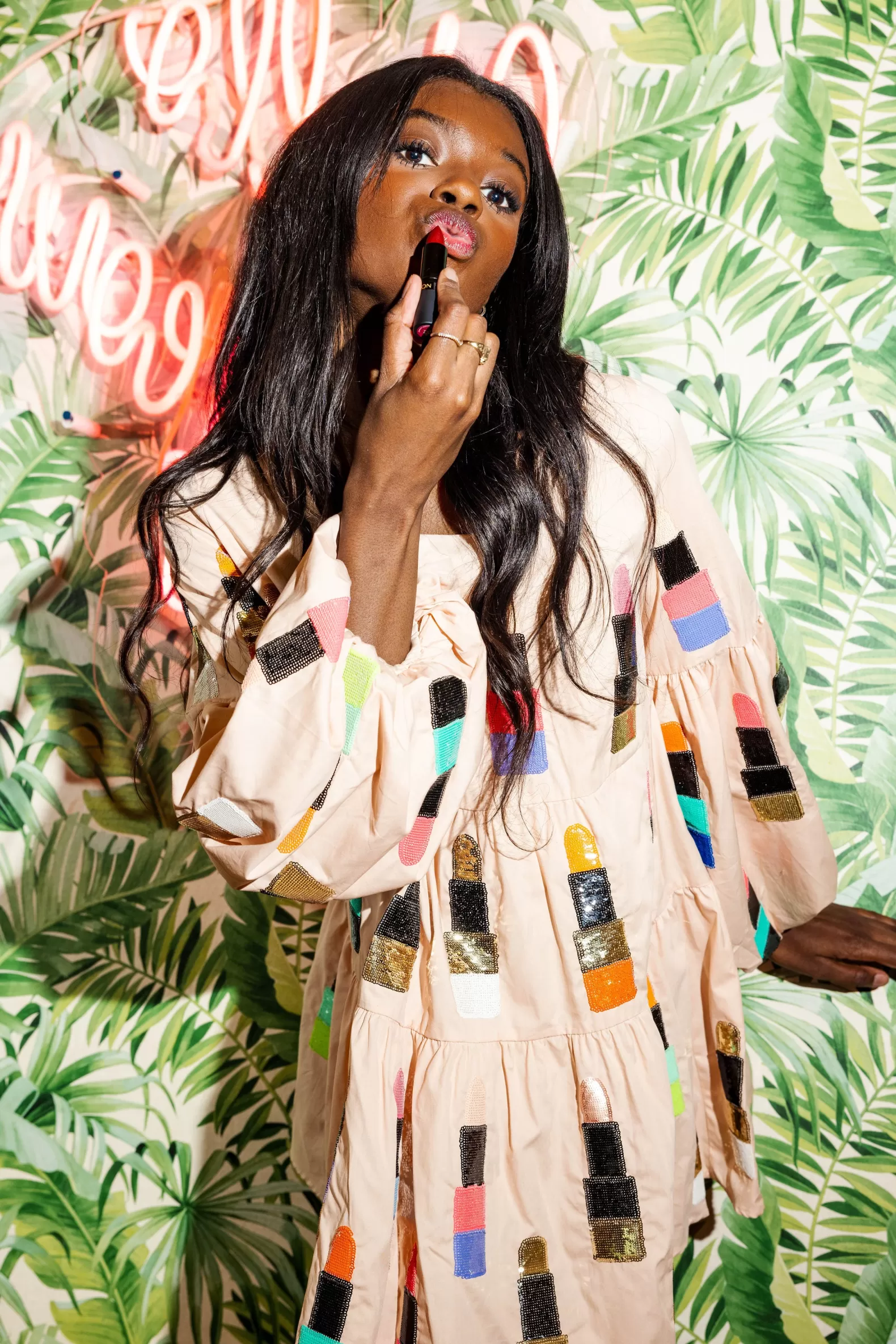 Queen of Sparkles Dresses<Beige Rainbow Lipstick Dress