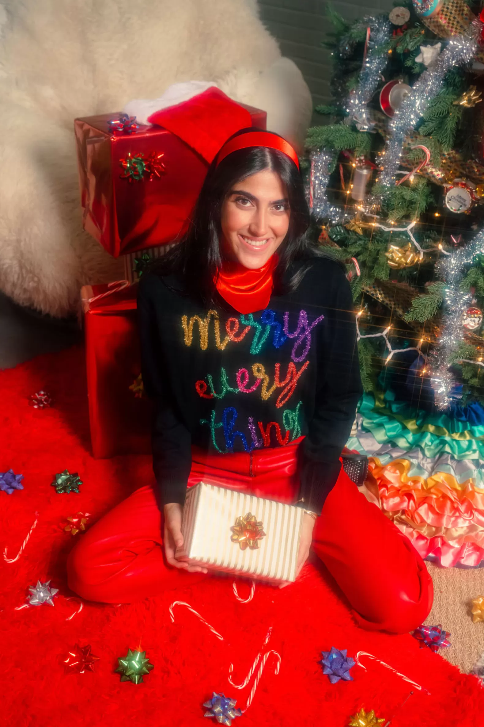 Queen of Sparkles Sweaters<Merry Everything Glitter Script Sweater Black