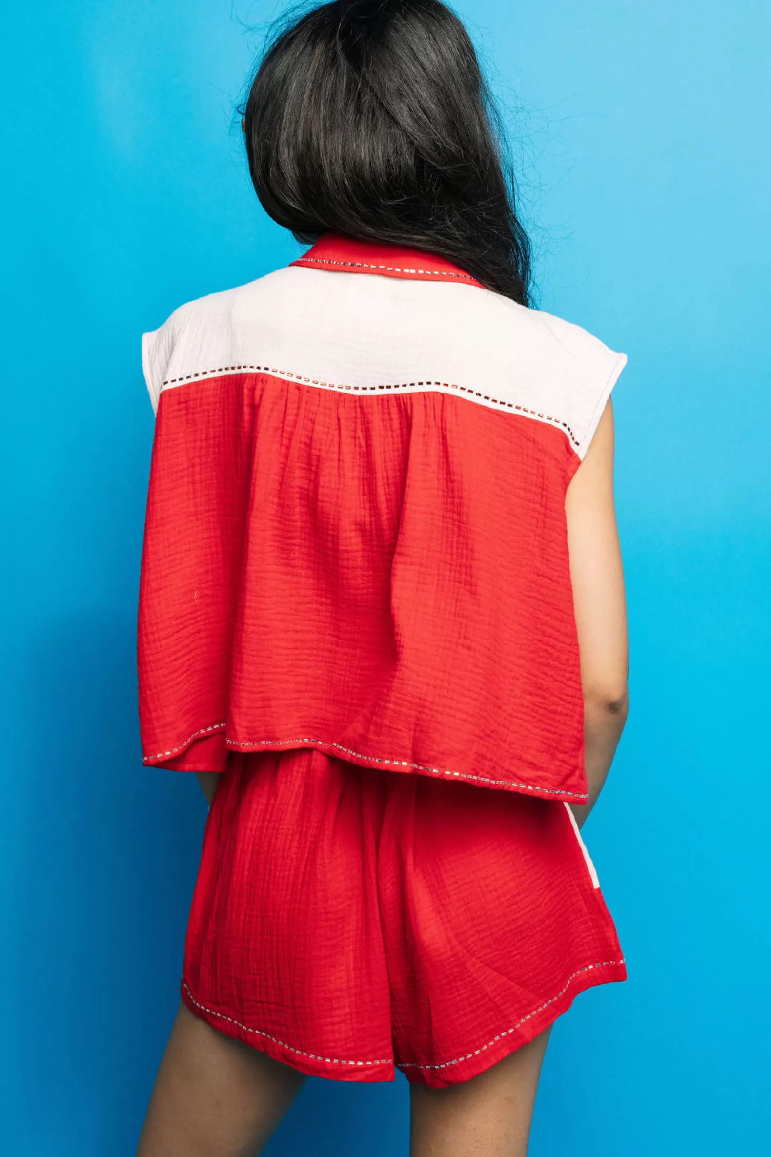 Queen of Sparkles Shorts<& White Gauze Short Crimson