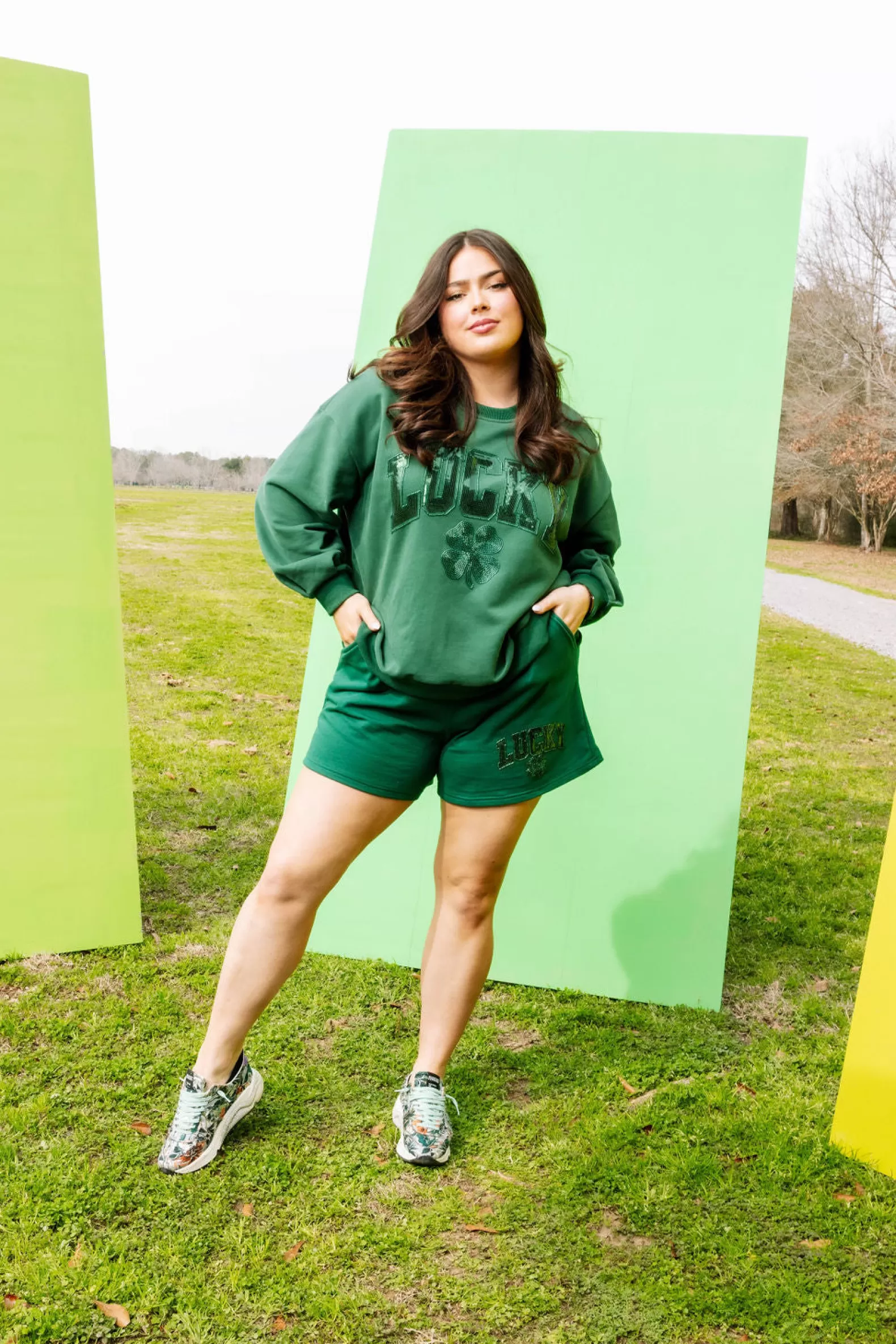 Queen of Sparkles Shorts | Sets<'Lucky' Short Dark Green