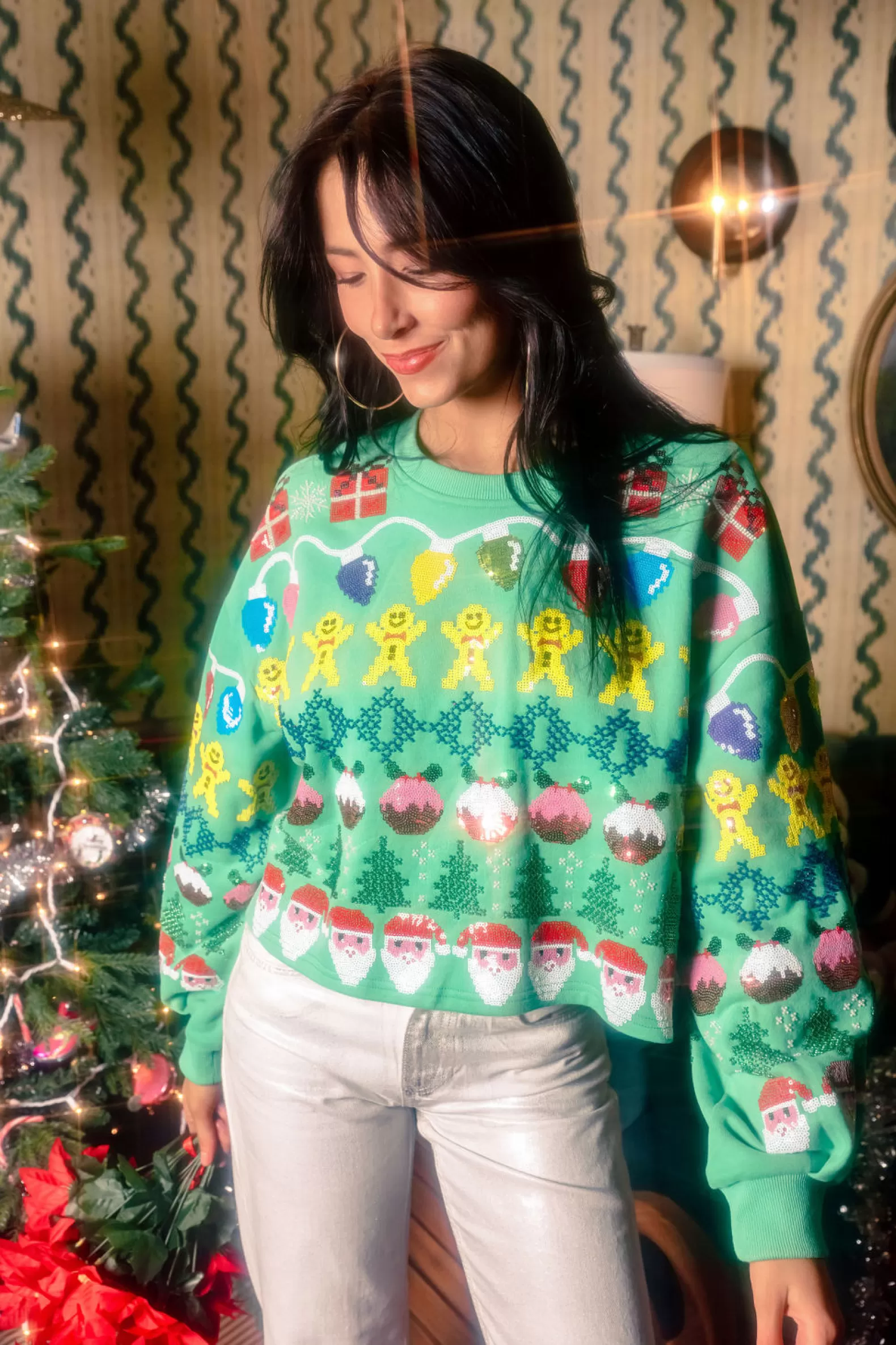 Queen of Sparkles Sweatshirts<Needlepoint Christmas Icons Sweatshirt Green