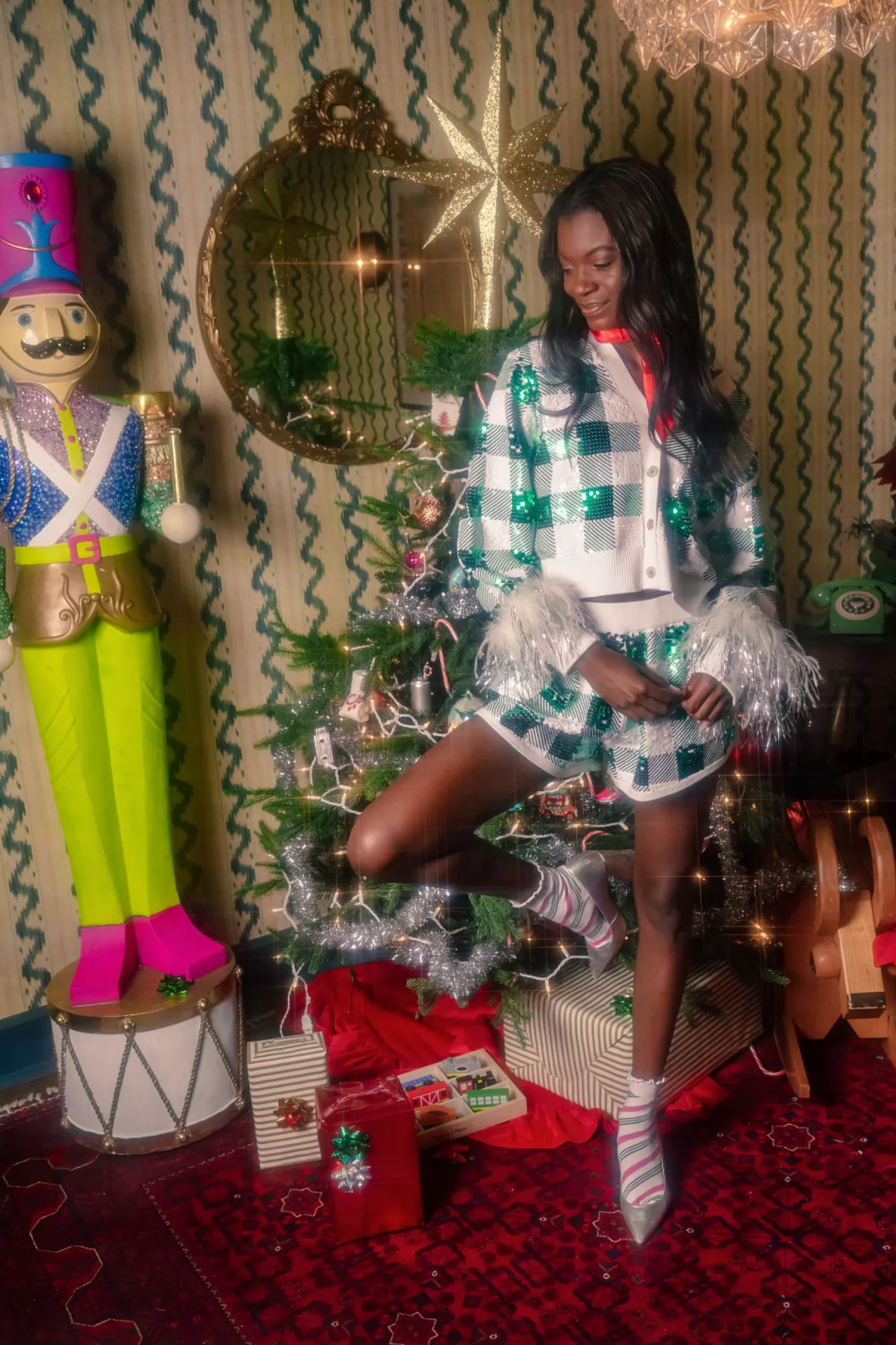 Queen of Sparkles Sets | Shorts<Buffalo Plaid Full Sequin Knit Shorts Green/White
