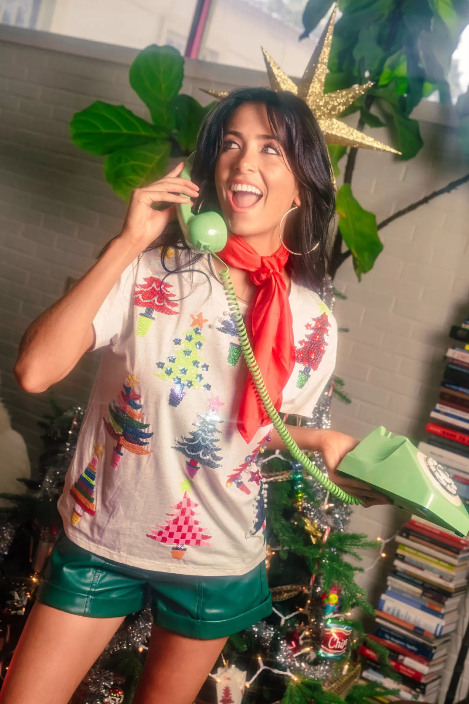 Queen of Sparkles Tees<Colorblock Trees Tee Grey