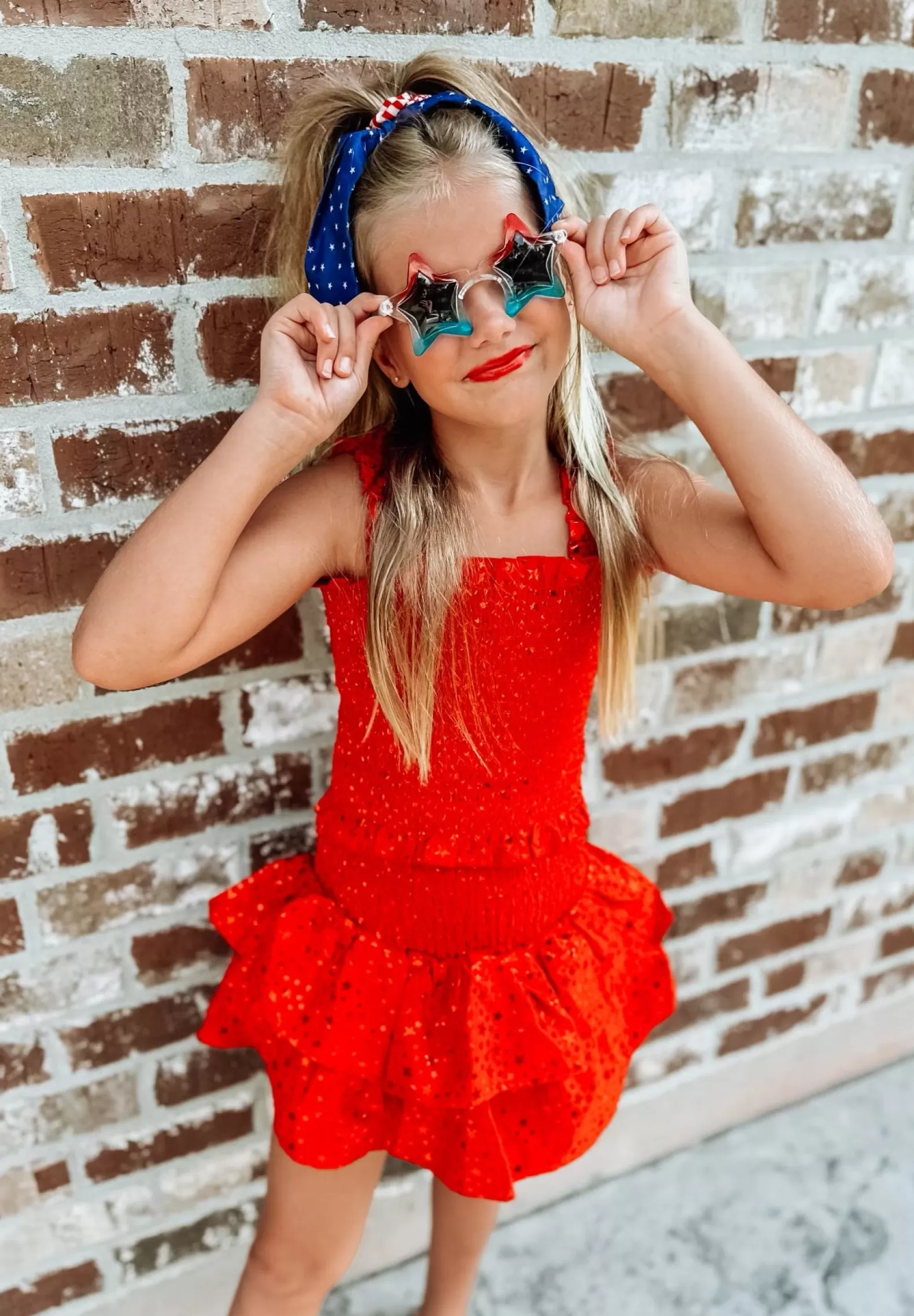 Queen of Sparkles Kids<Kids Star Smocked Tank Red