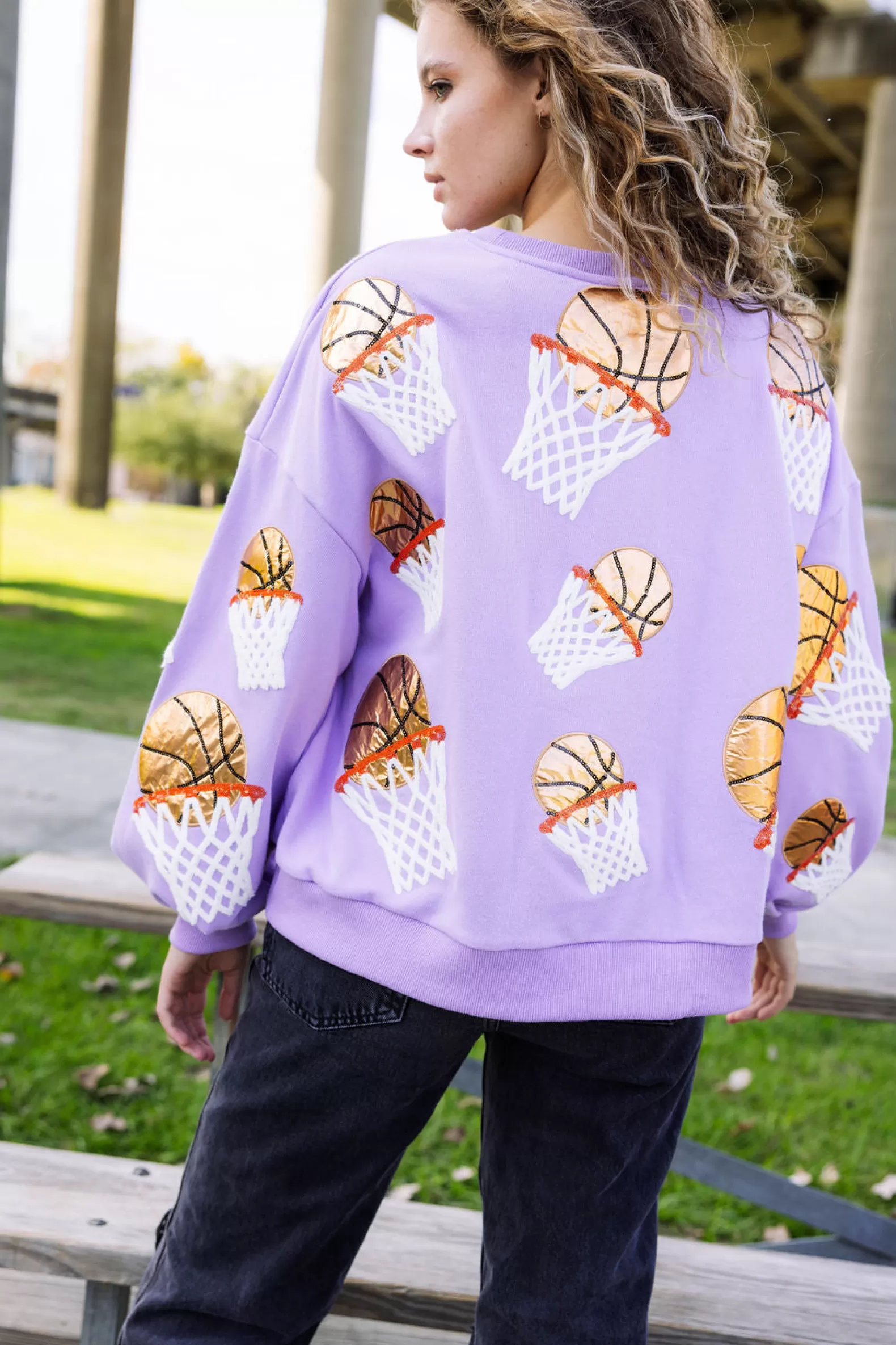 Queen of Sparkles Sweatshirts<Basketball Hoop Sweatshirt Lavender