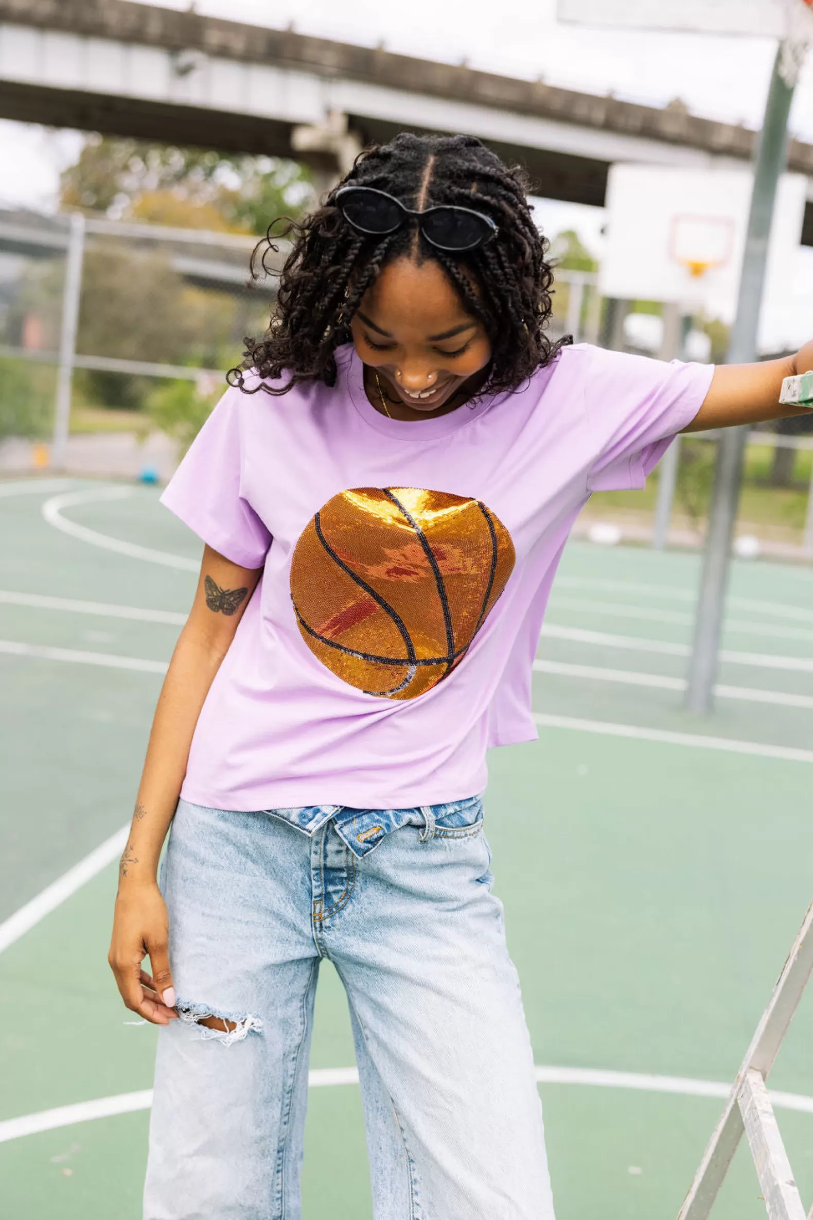 Queen of Sparkles Tees<Basketball tee Lavender