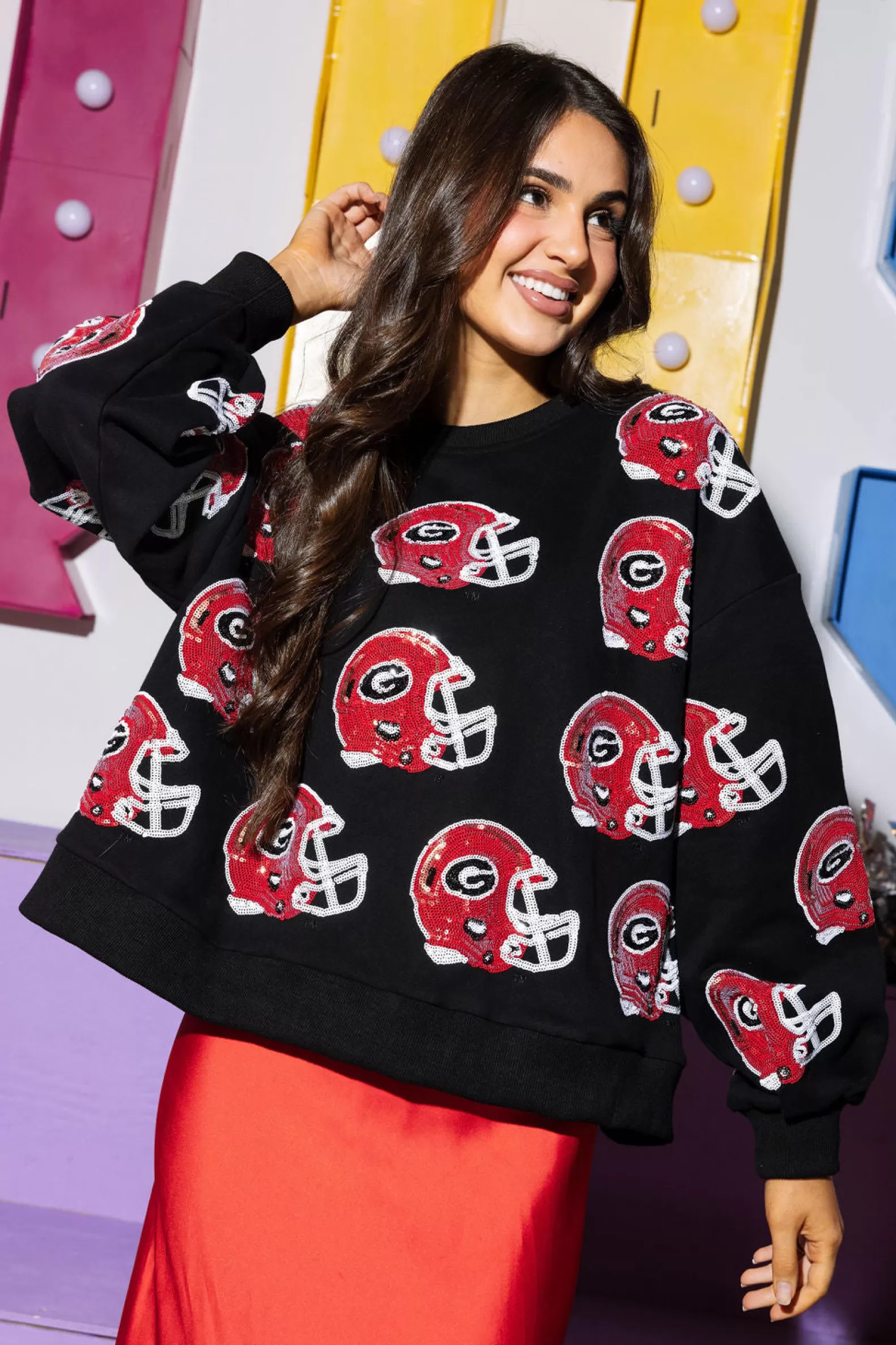 Queen of Sparkles Sweatshirts<Licensed Sequin UGA Football Helmet Sweatshirt Black