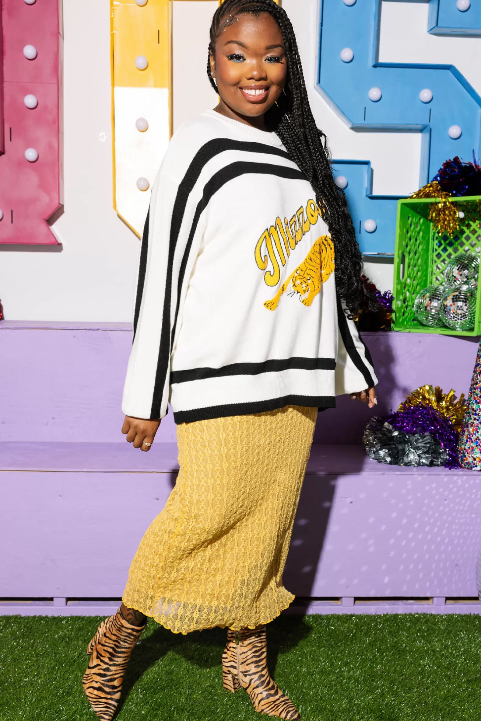 Queen of Sparkles Sweaters<Licensed- & Black 'Mizzou' Stripe Long Sleeve Sweater White