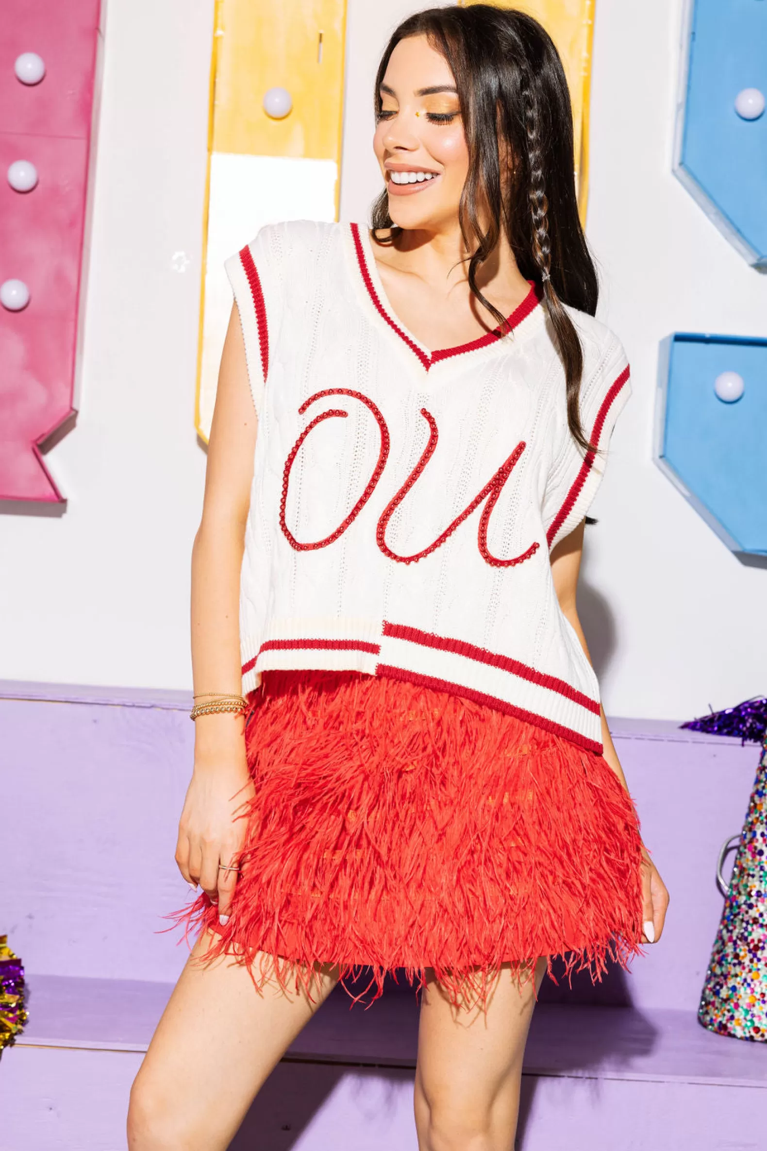 Queen of Sparkles Sweaters<Licensed- White & Crimson Pearl 'OU' V Neck Sweater Vest White/Crimson