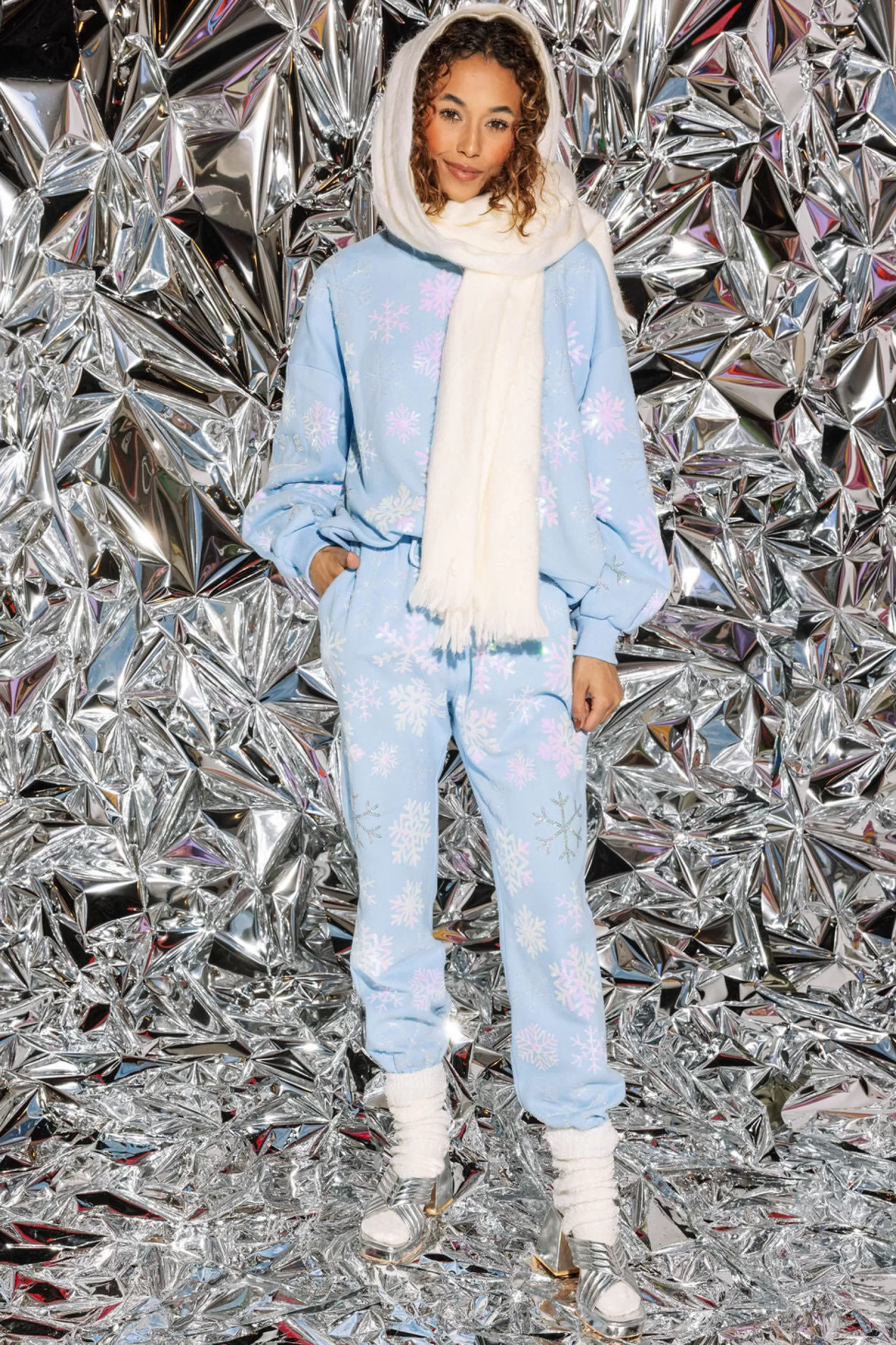 Queen of Sparkles Pants | Sets<Iridescent Snowflake Joggers Light Blue