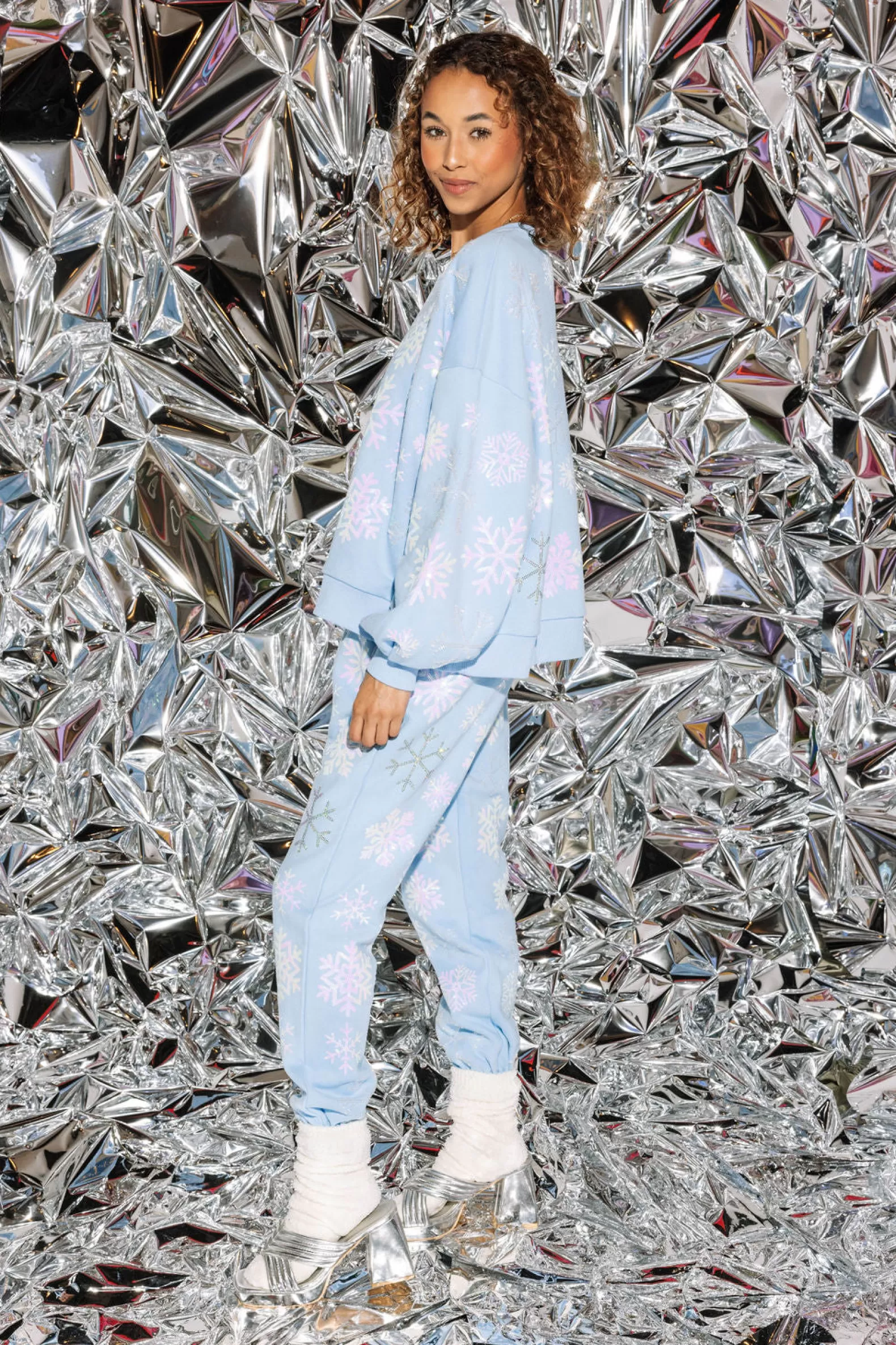 Queen of Sparkles Pants | Sets<Iridescent Snowflake Joggers Light Blue