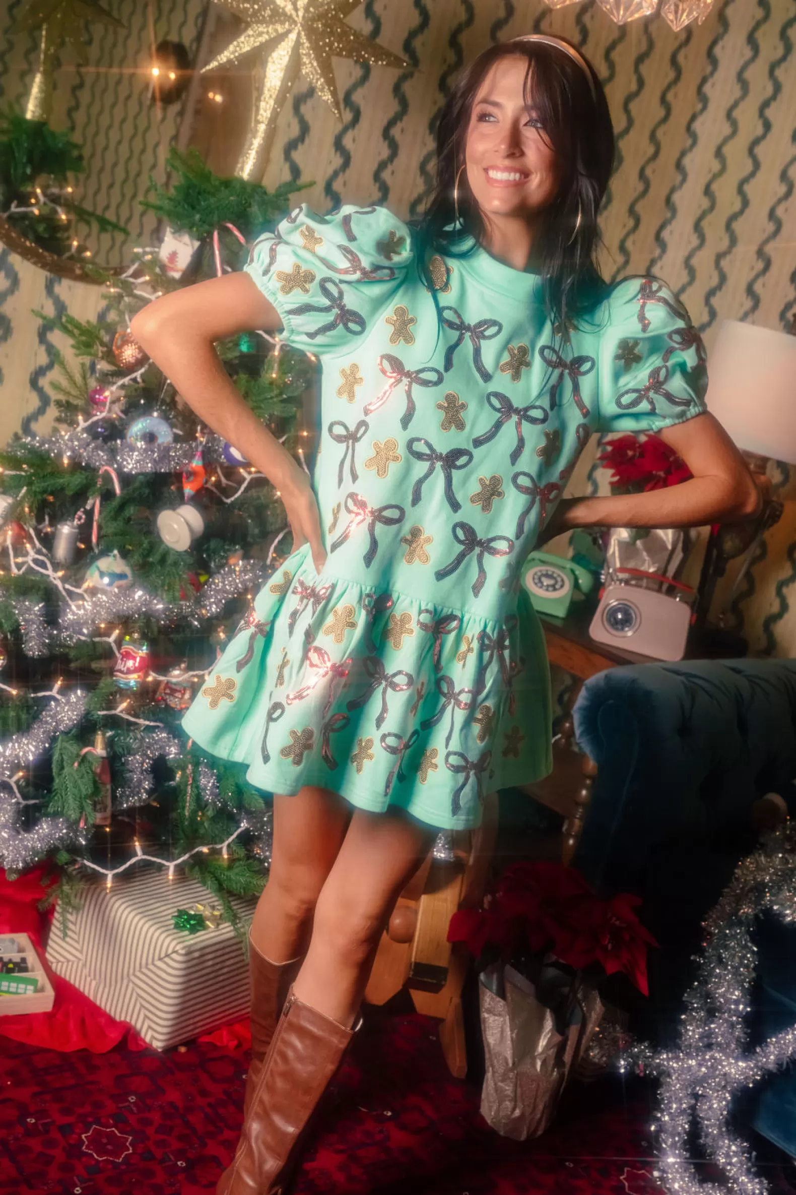 Queen of Sparkles Dresses<Gingerbread Men & Bows Dress Mint Green