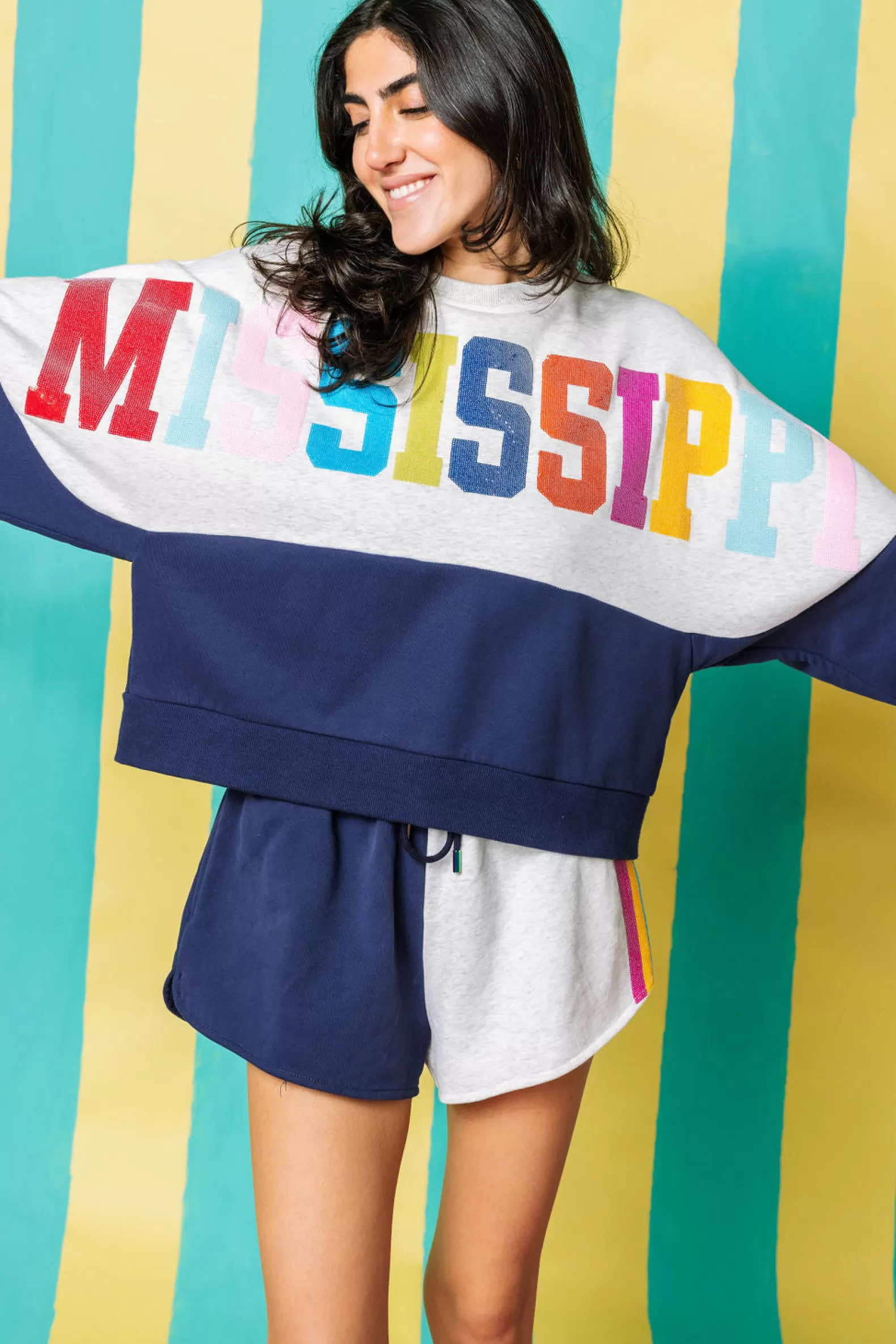 Queen of Sparkles Sets | Sweatshirts<Mississippi Queen Colorblock Sweatshirt Multi