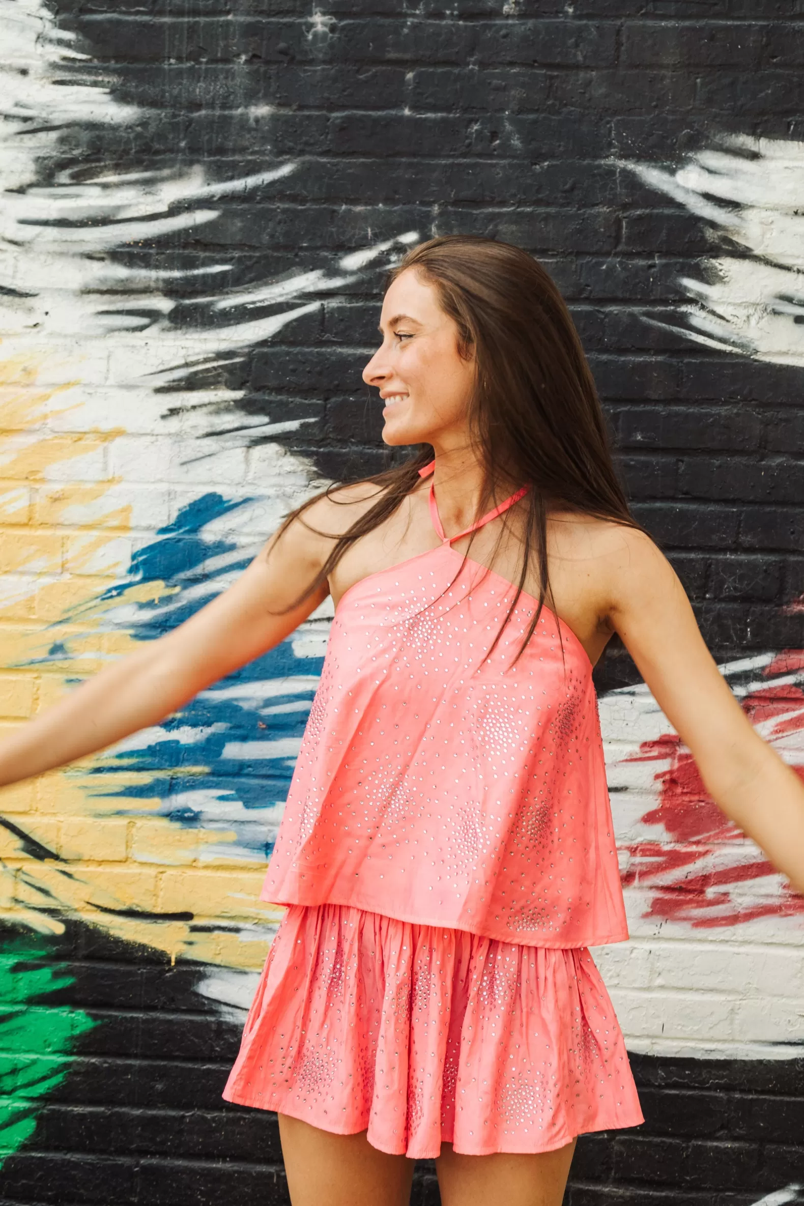Queen of Sparkles Shorts<Neon Pink Rhinestone Cluster Swing Short