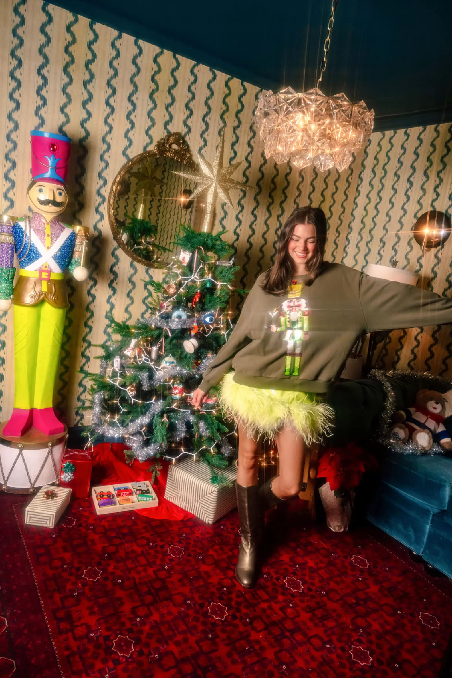 Queen of Sparkles Sweaters<Martini Server Nutcracker Sweatshirt Olive Green