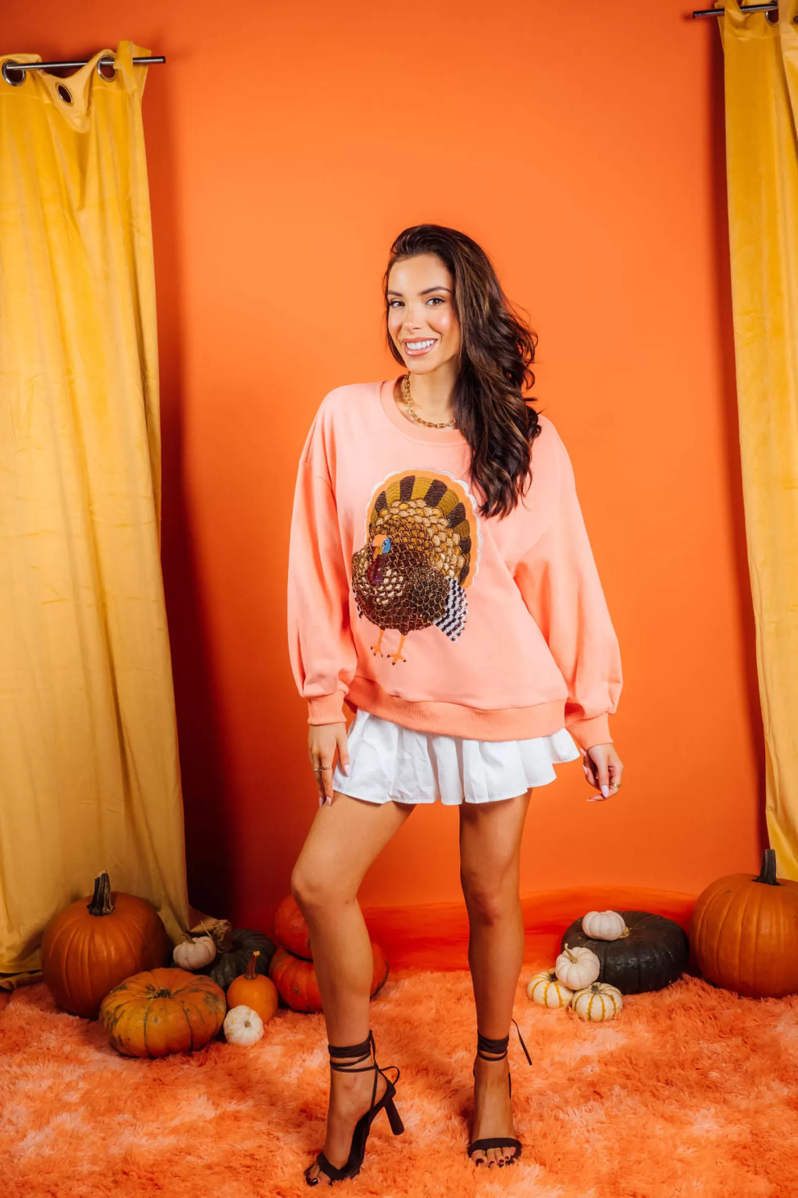 Queen of Sparkles Sweatshirts<Big Turkey Sweatshirt Peach