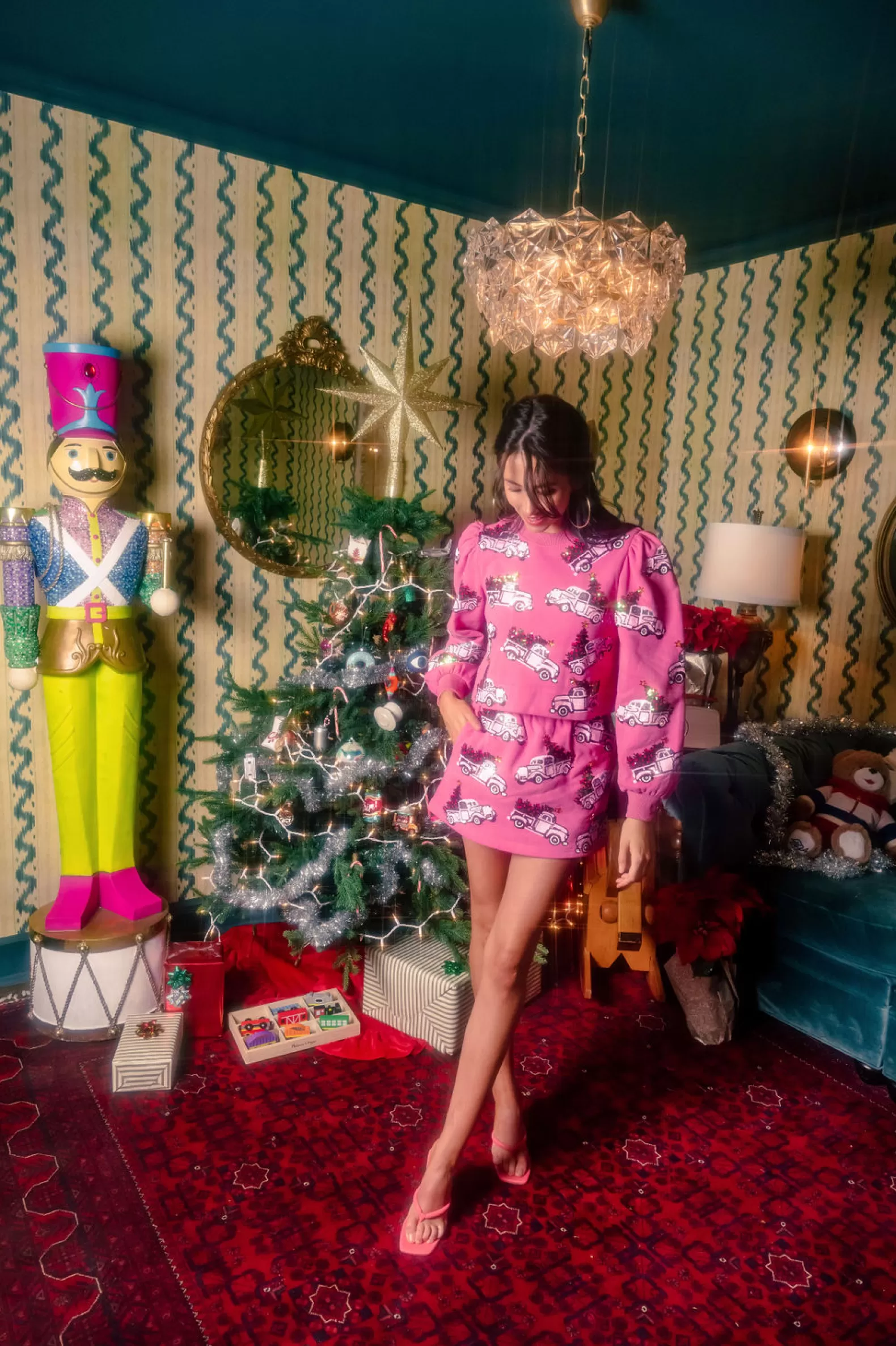 Queen of Sparkles Sets | Skirts<Trucks With Christmas Trees Skort Pink