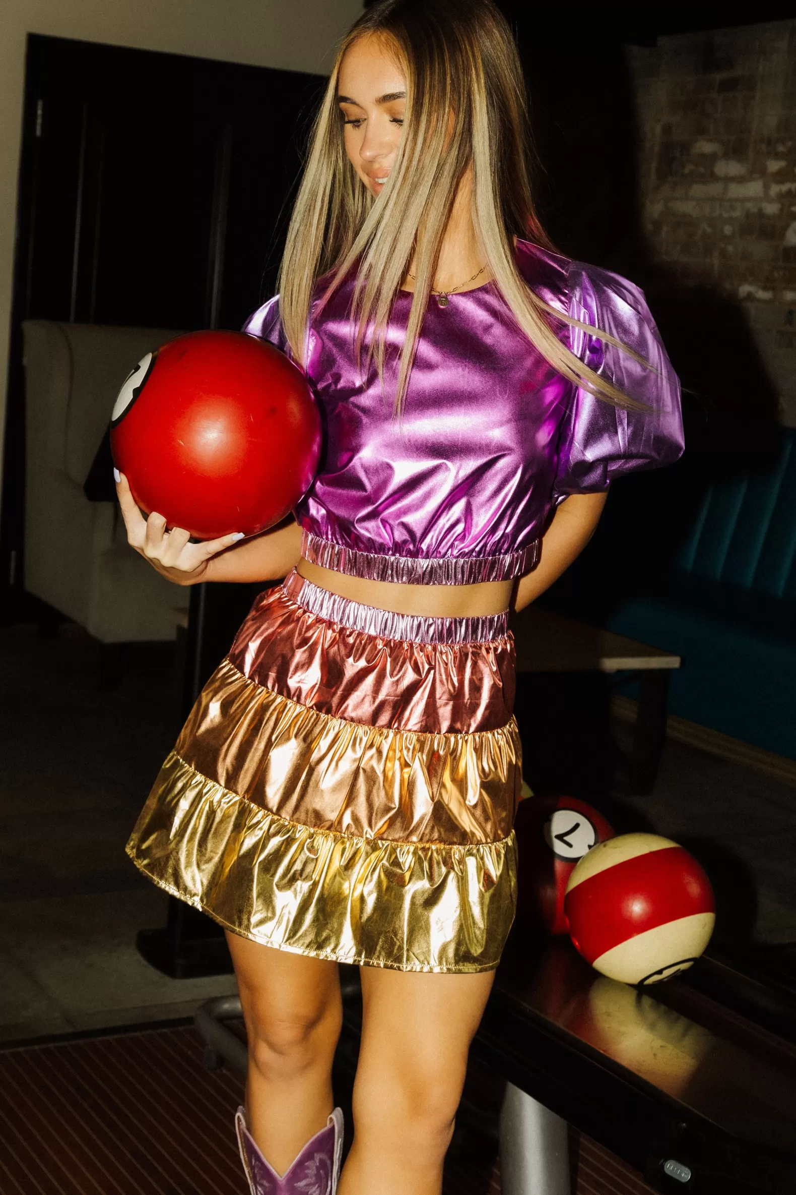 Queen of Sparkles Tops<Pink/Purple Metallic Puff Sleeve Crop