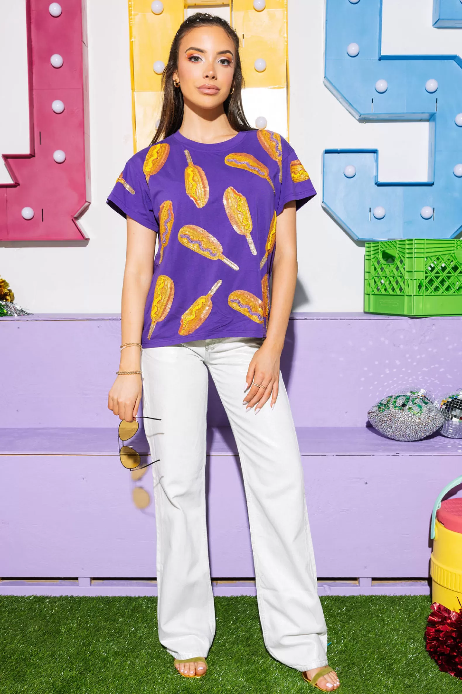 Queen of Sparkles Tees<Scattered Corn Dog Tee Purple