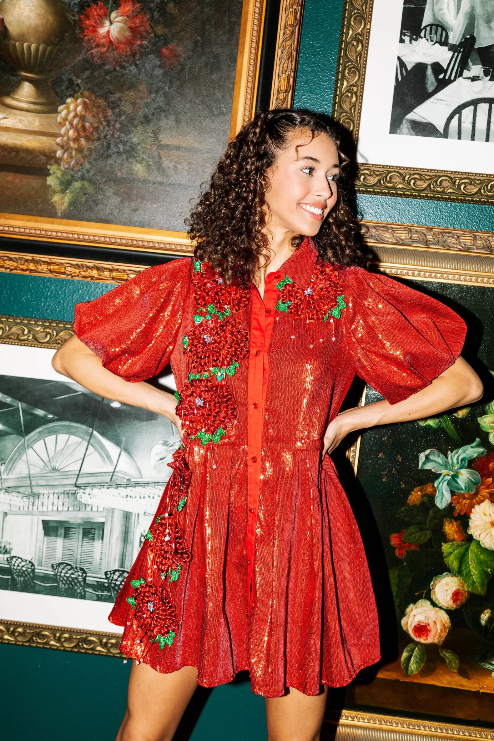 Queen of Sparkles Dresses<Red Sequin Flower Dress