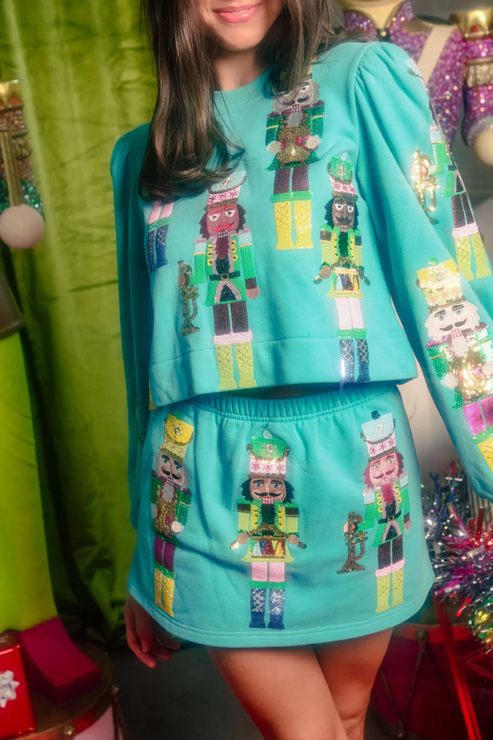 Queen of Sparkles Sets | Sweatshirts<Nutcracker Band Poof Sleeve Sweatshirt Teal