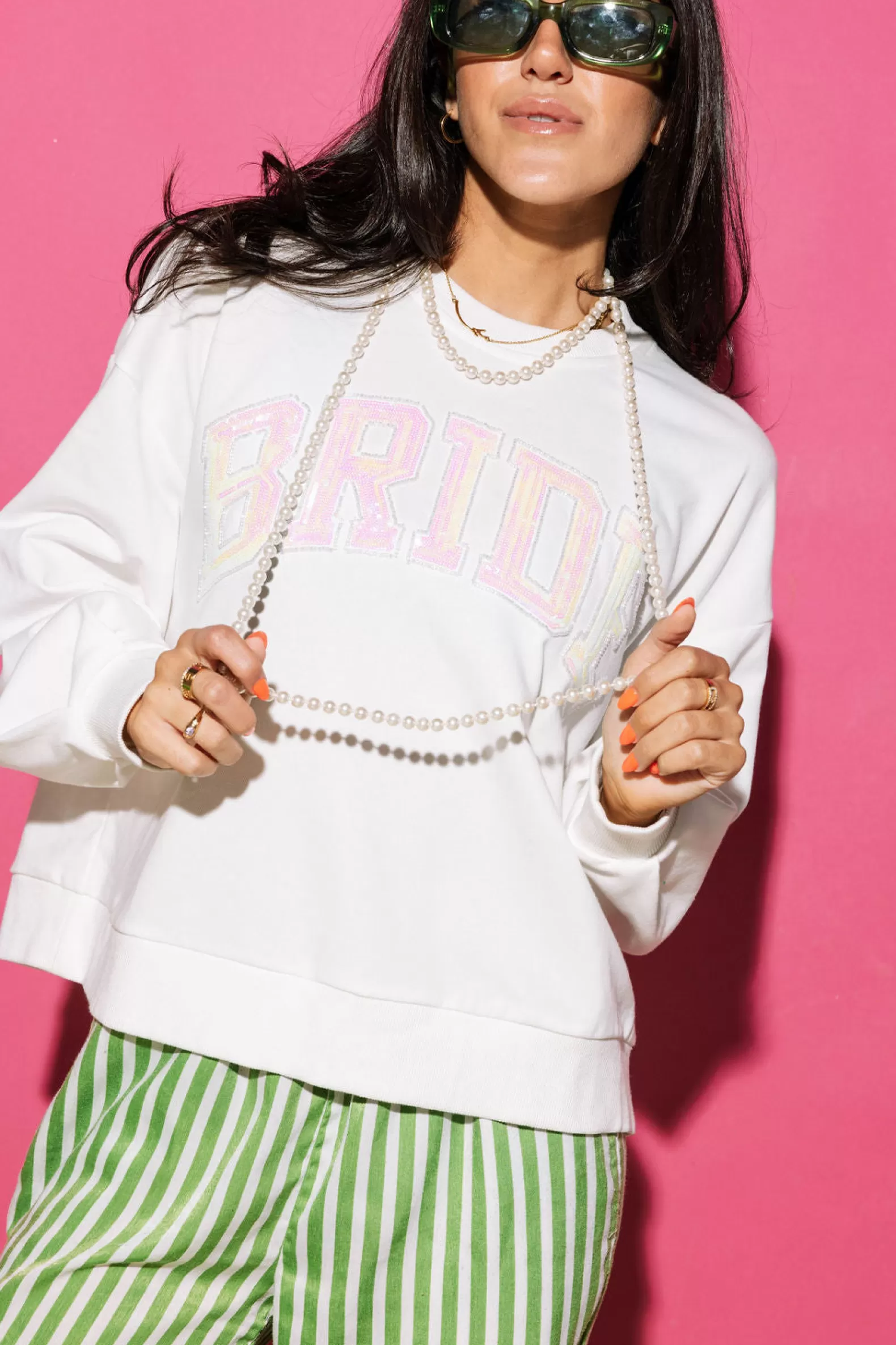 Queen of Sparkles Sweatshirts<'Bride' Sweatshirt White