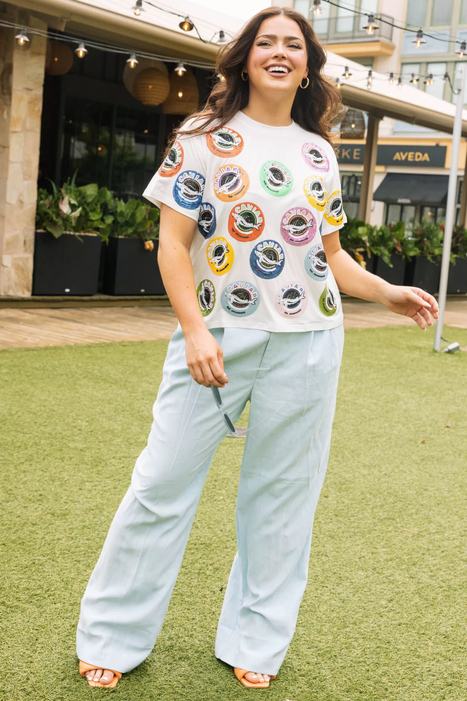 Queen of Sparkles Tees<Caviar Tins Tee White