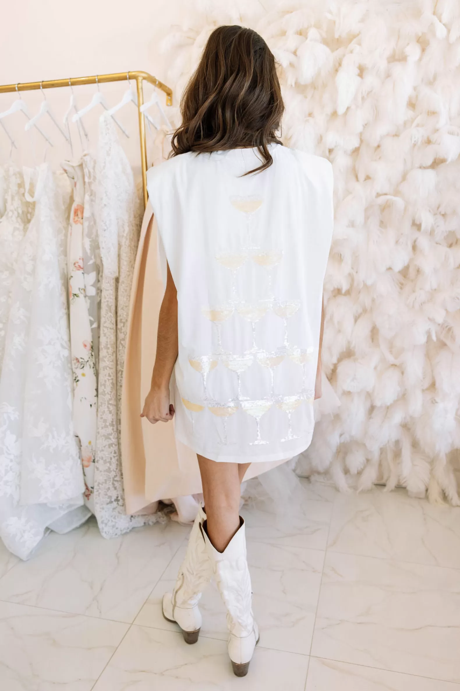 Queen of Sparkles Dresses<Champagne Tower Shoulder Pad Dress White