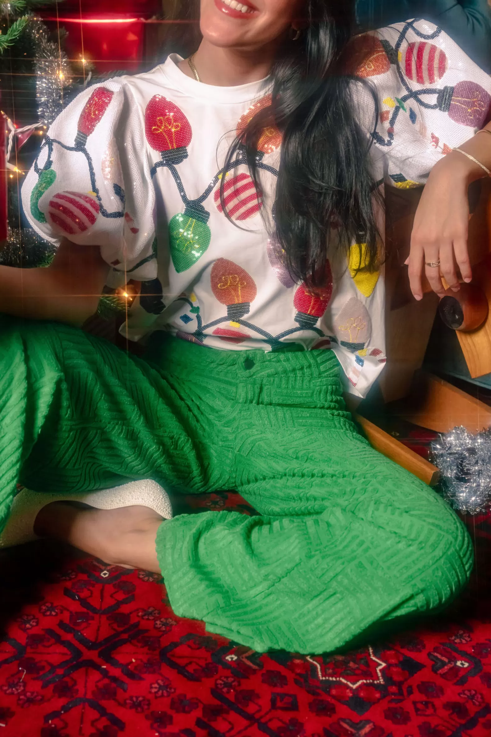 Queen of Sparkles Tops<Christmas Lights Tee With Poof Sequin Sleeves White