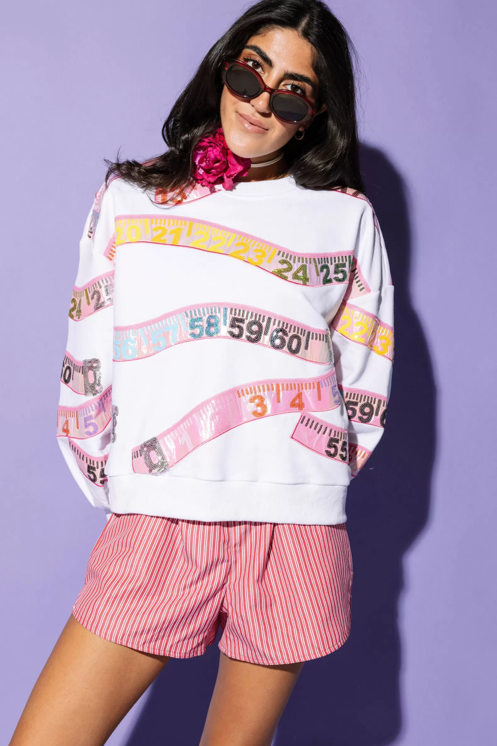 Queen of Sparkles Sweatshirts<Measuring Tape Sweatshirt White