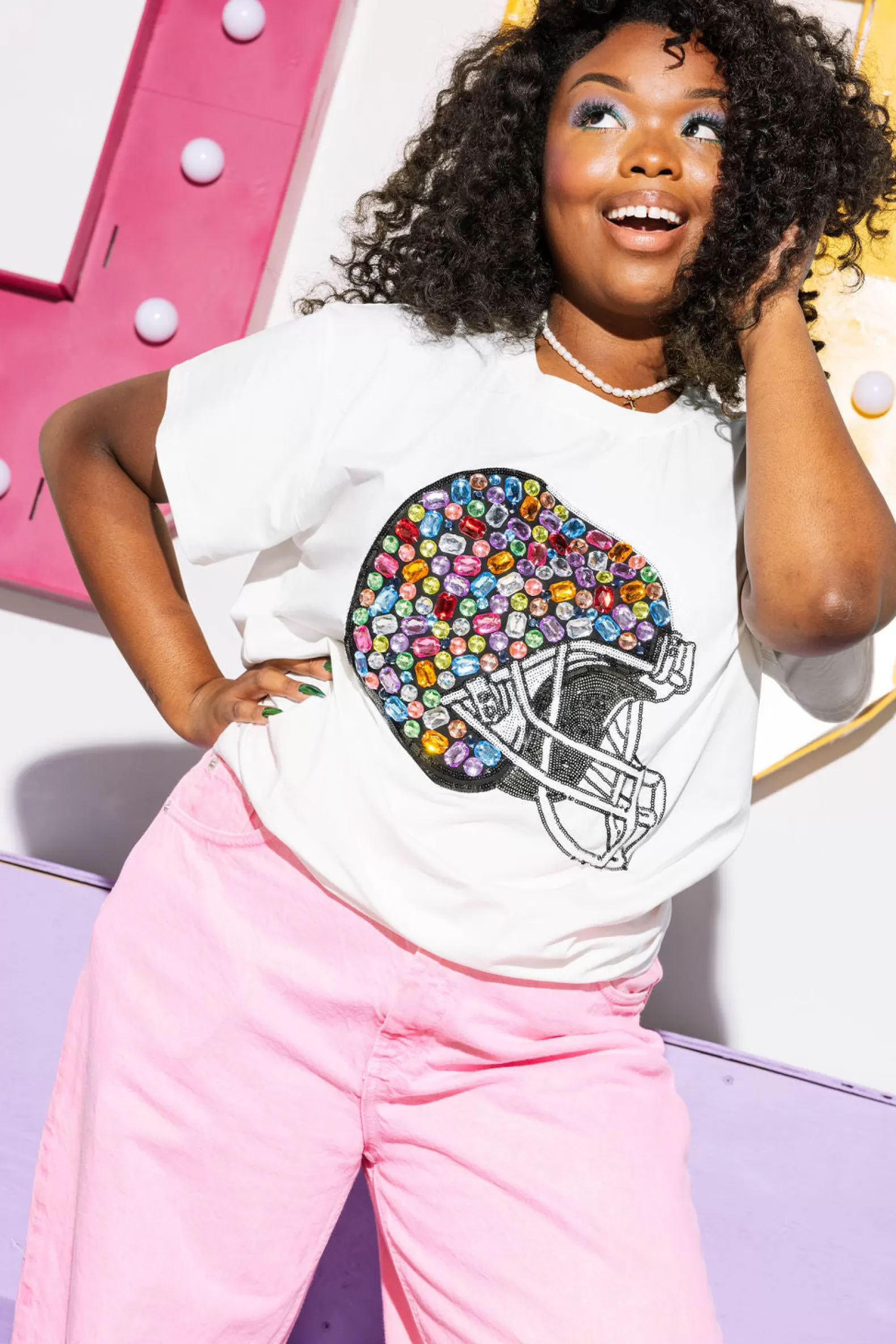 Queen of Sparkles Tees<Rainbow Jewel Helmet Tee White
