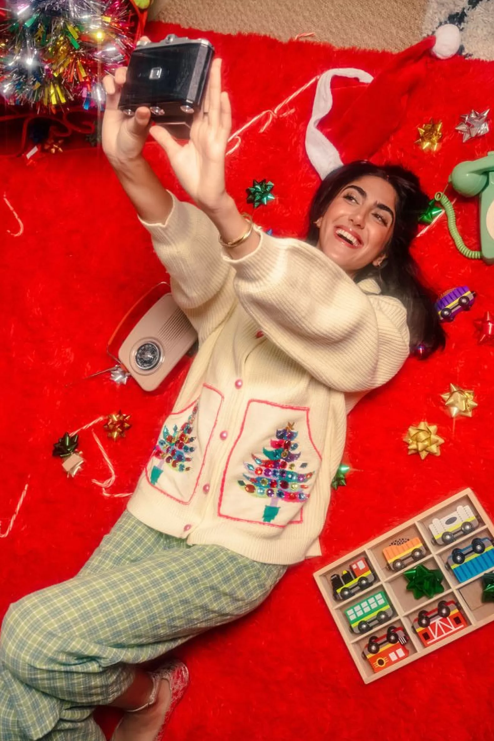 Queen of Sparkles Sweaters<Tree Pocket Cardigan White